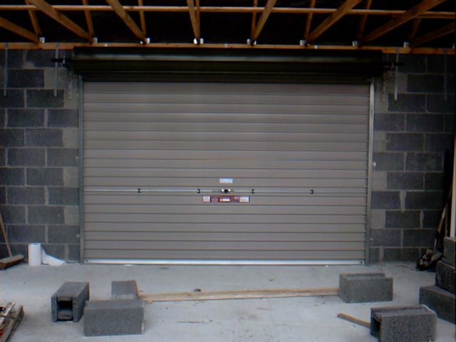 insideviewofgaragedoor.jpg